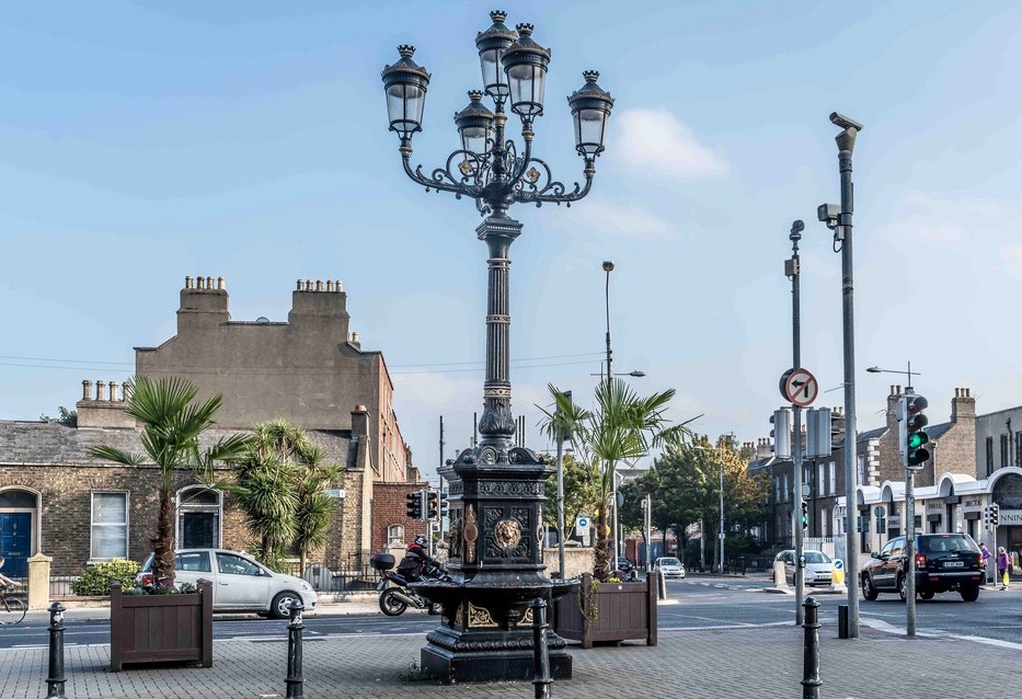 A photo of the five lamps lamppost on Amiens street in Dublin 2